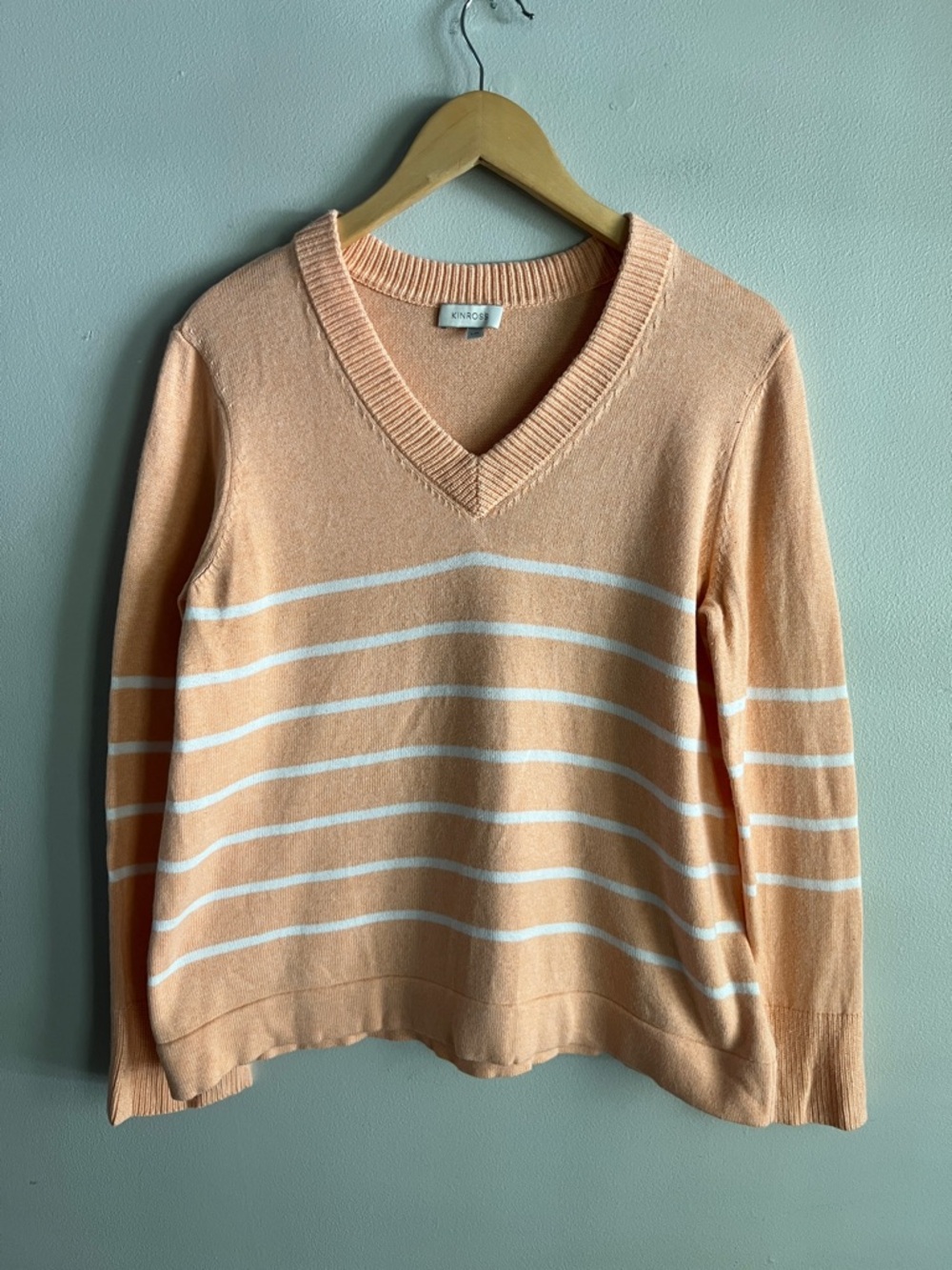 KINROSS Peach Stripe Cotton Sweater V-Neck Preppy Coastal Size L